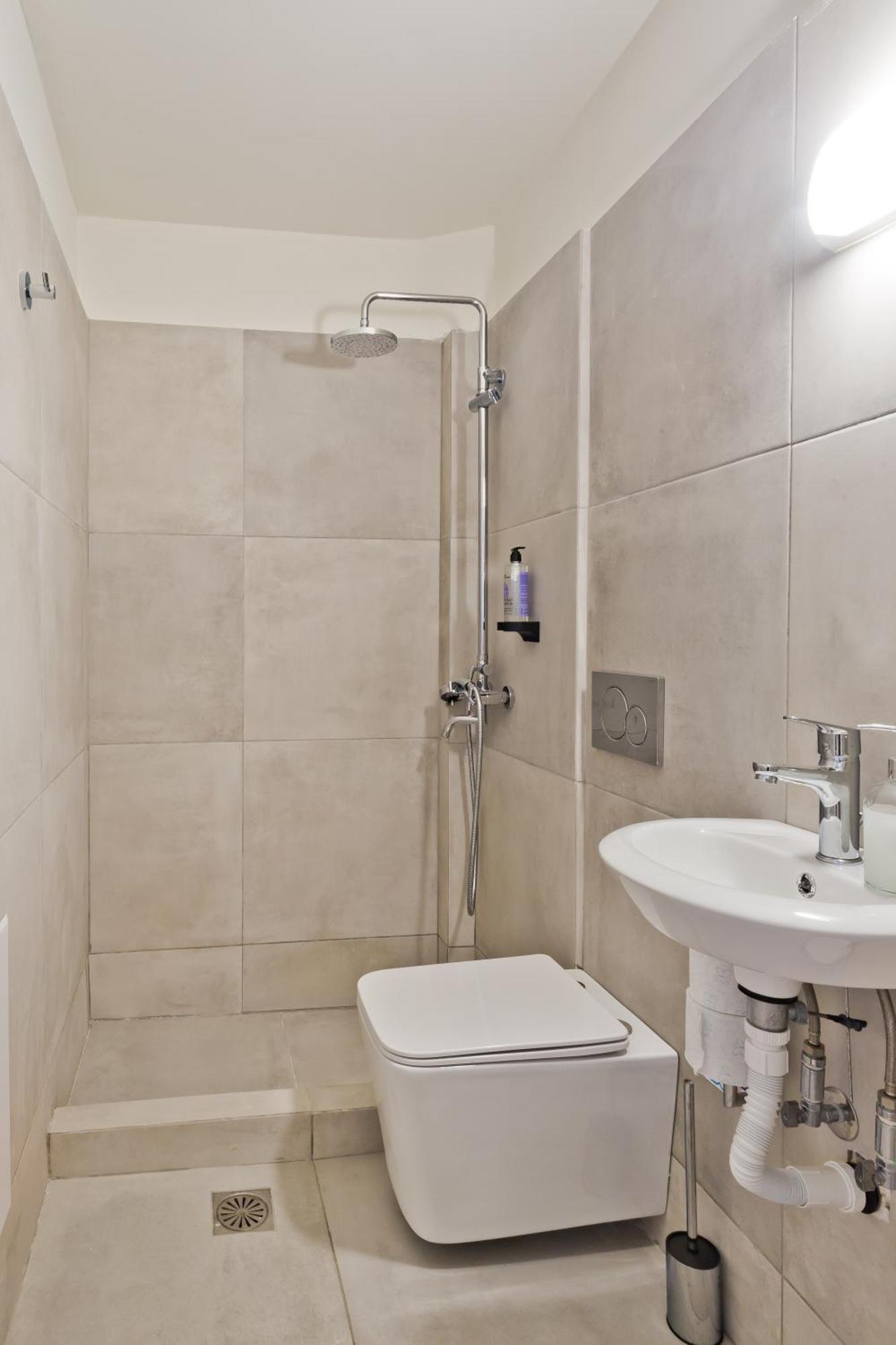 Posidonia Luxury Suites Karpathos Esterno foto